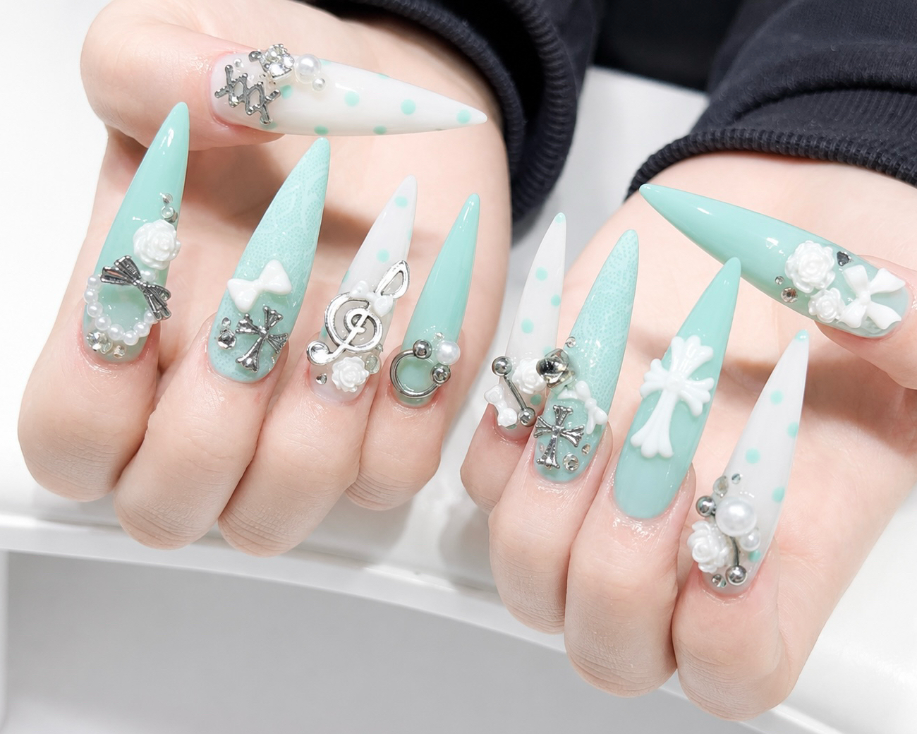 Luci_Nail_ShinOkubo