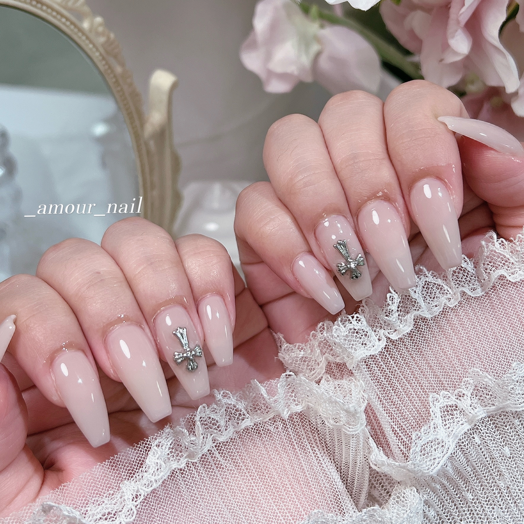 _amour_nail