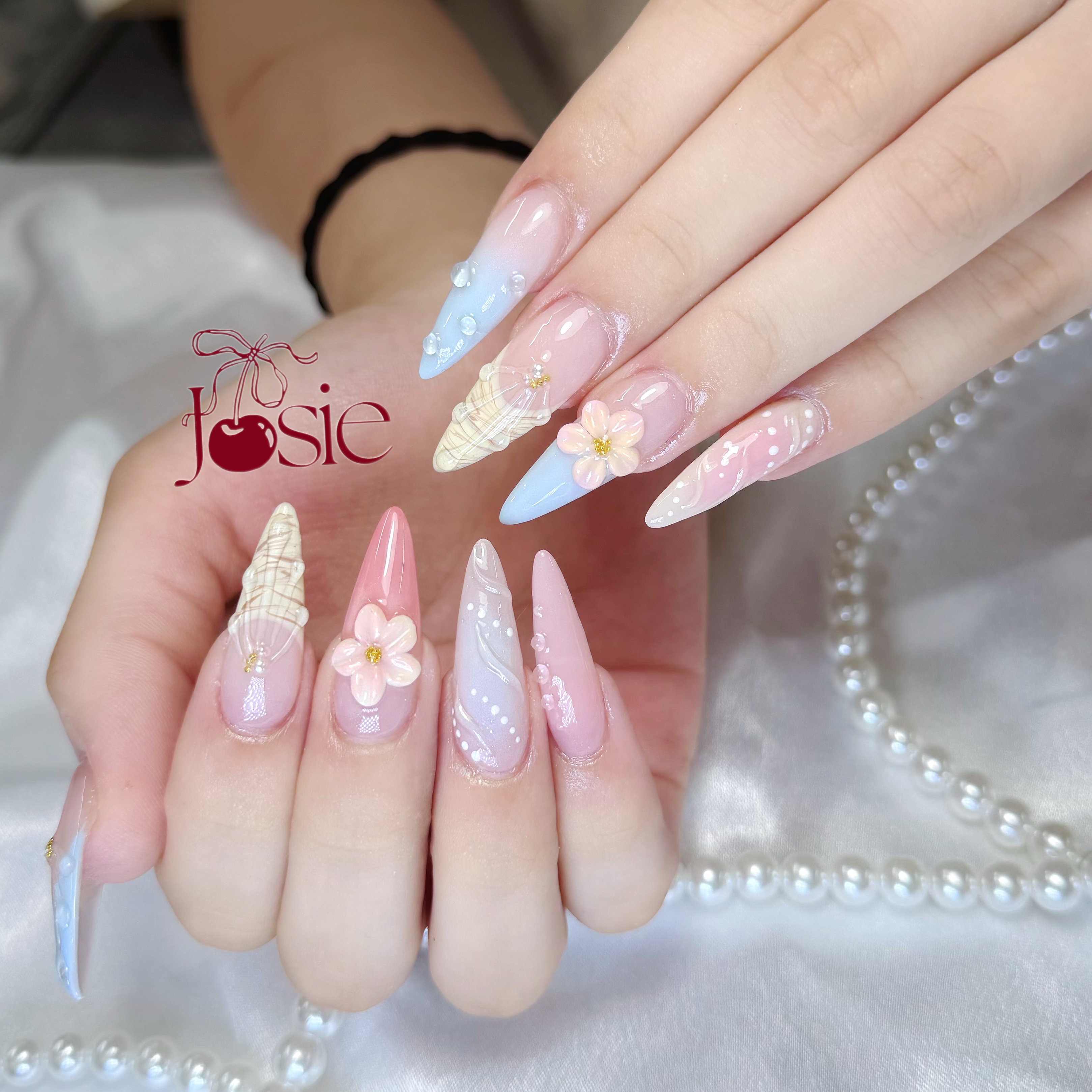 Anna_josie.nail