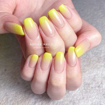 【Ombre Nails】
カラーグラデーションネイル💗チークネイル可