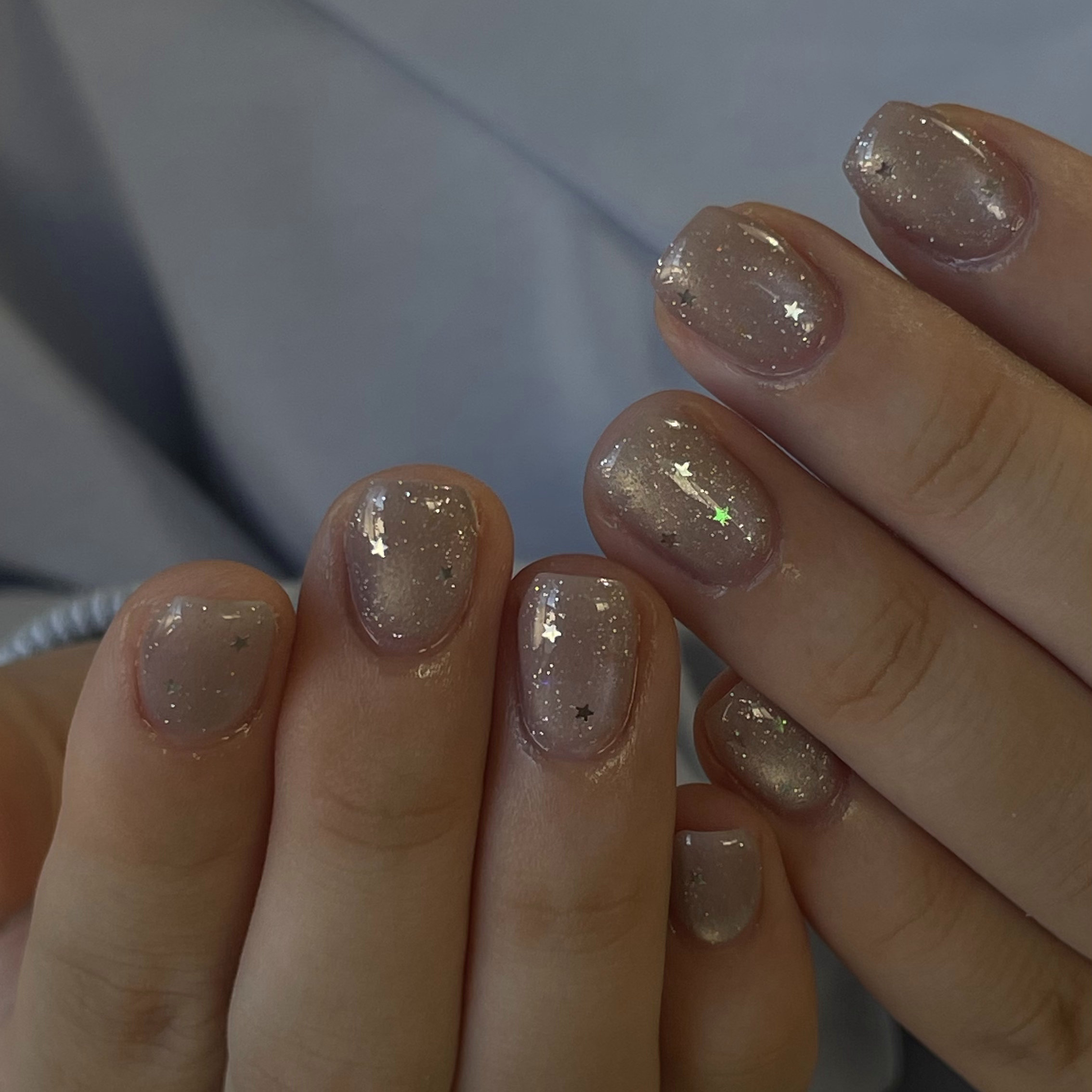 hau.nail