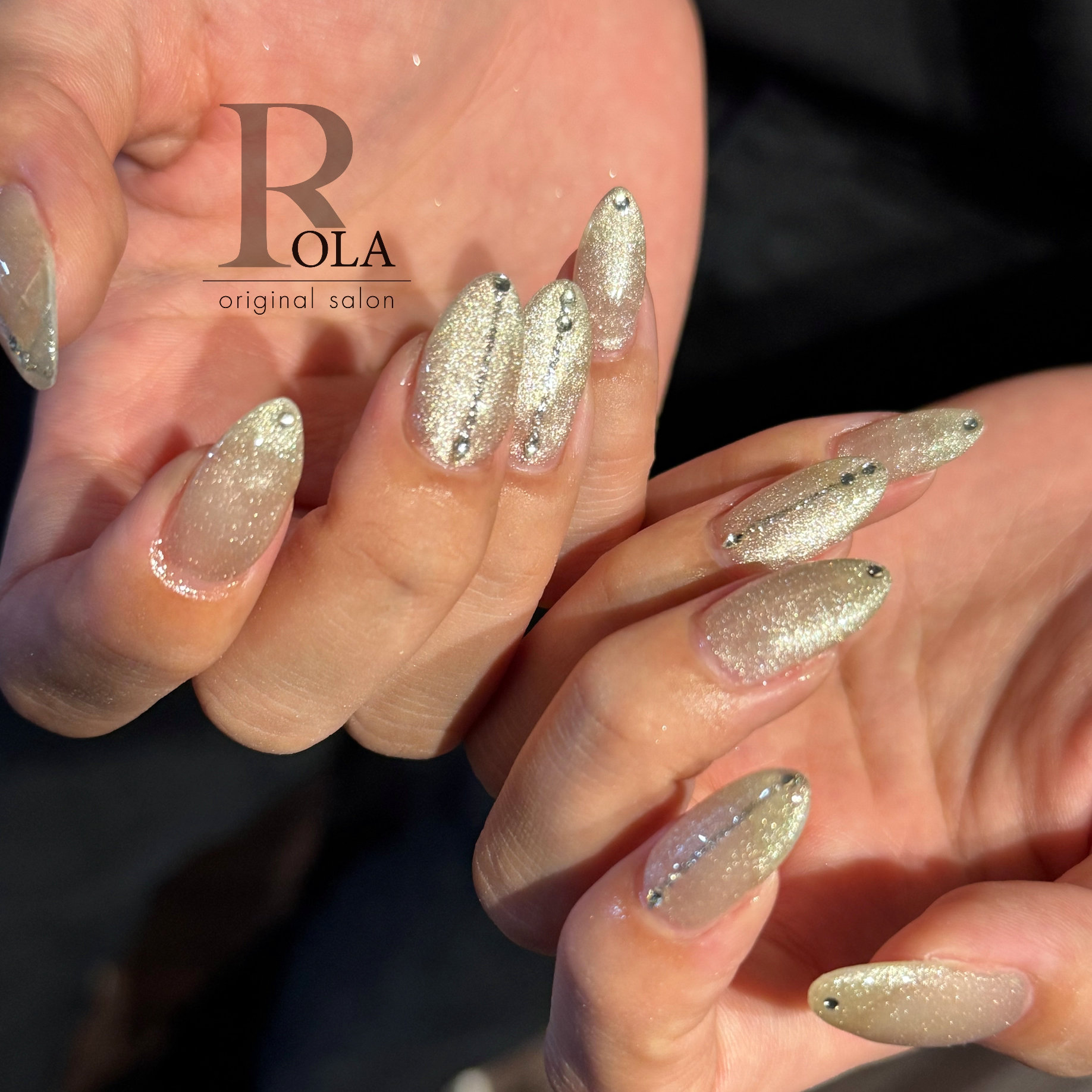 ROLA_nail