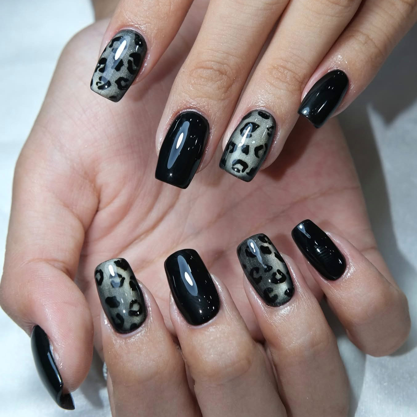 RibbonNailsstaff