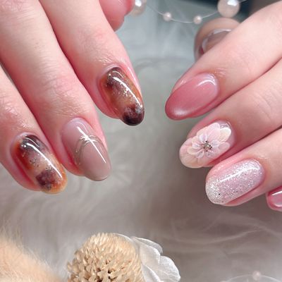 シンプルおまかせネイル
