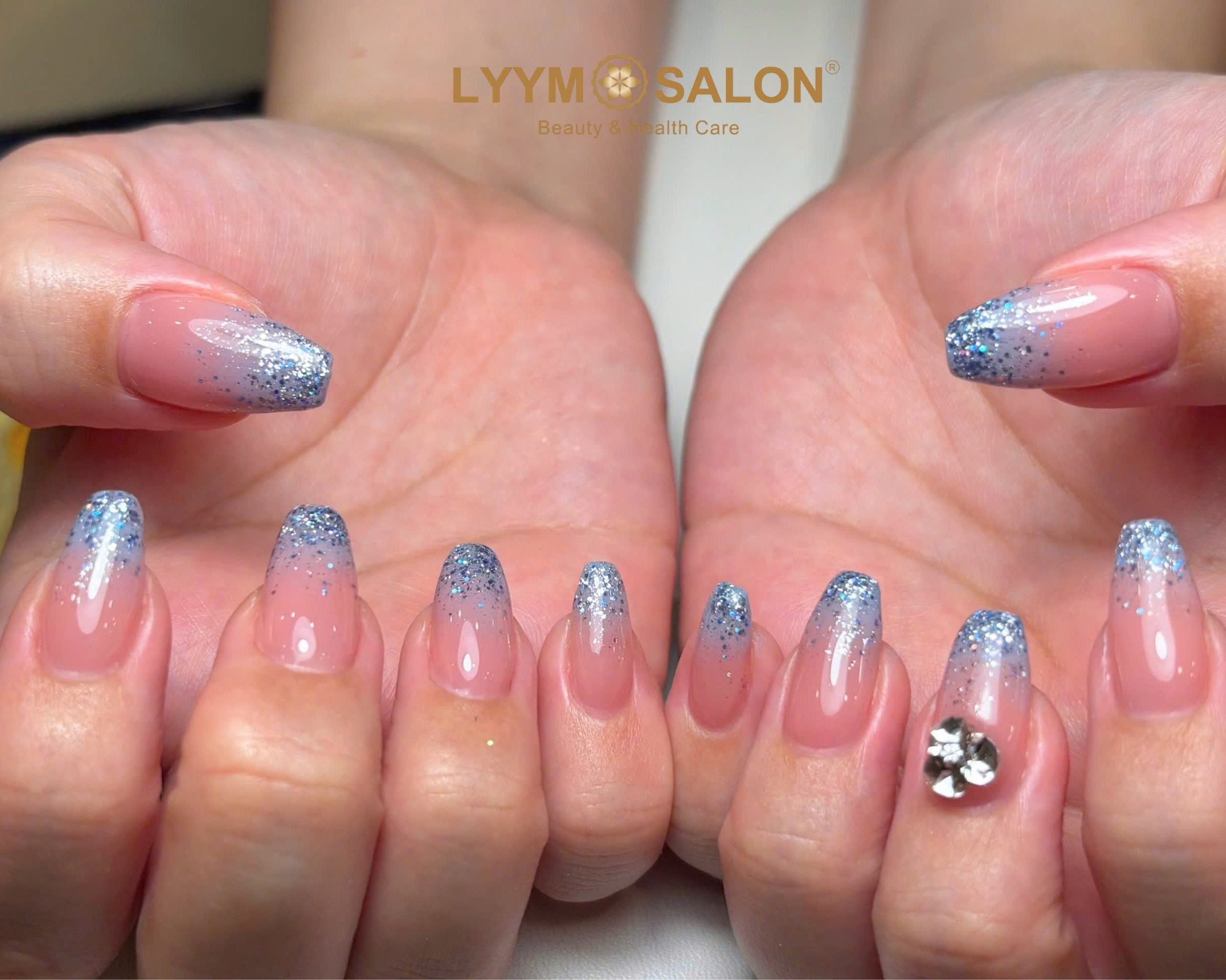 LYYM.Nail