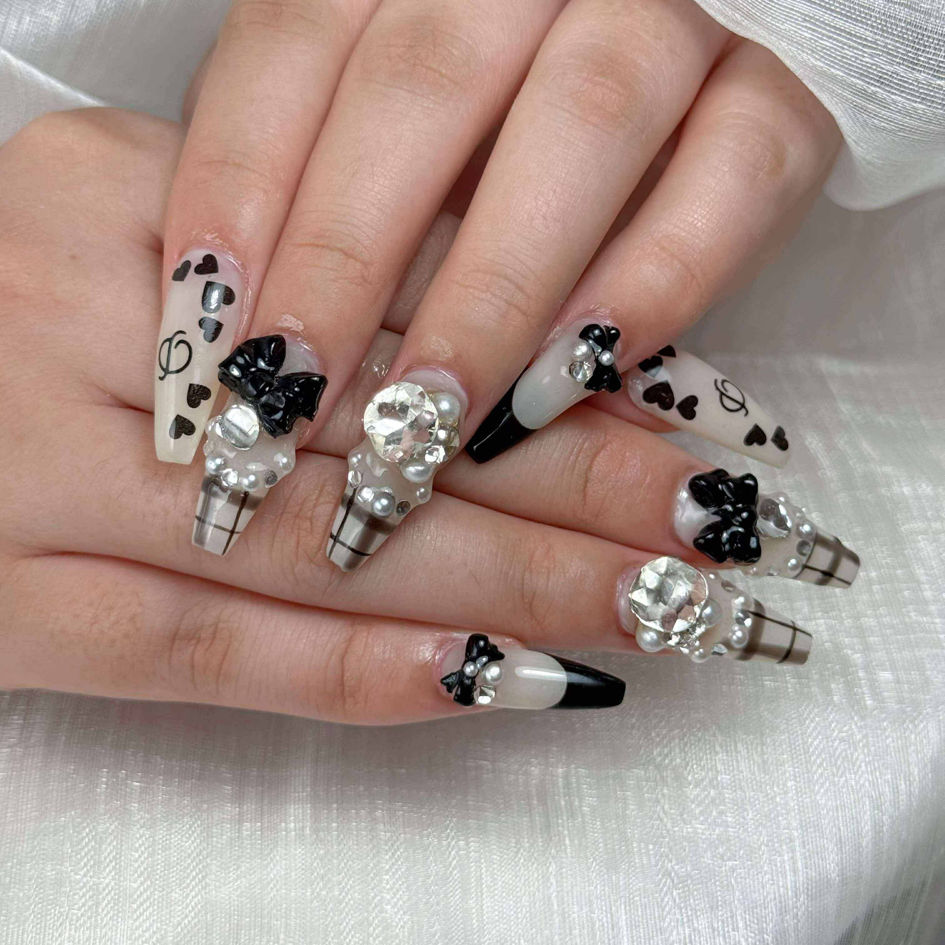 Nie_Nail_Nannanchan