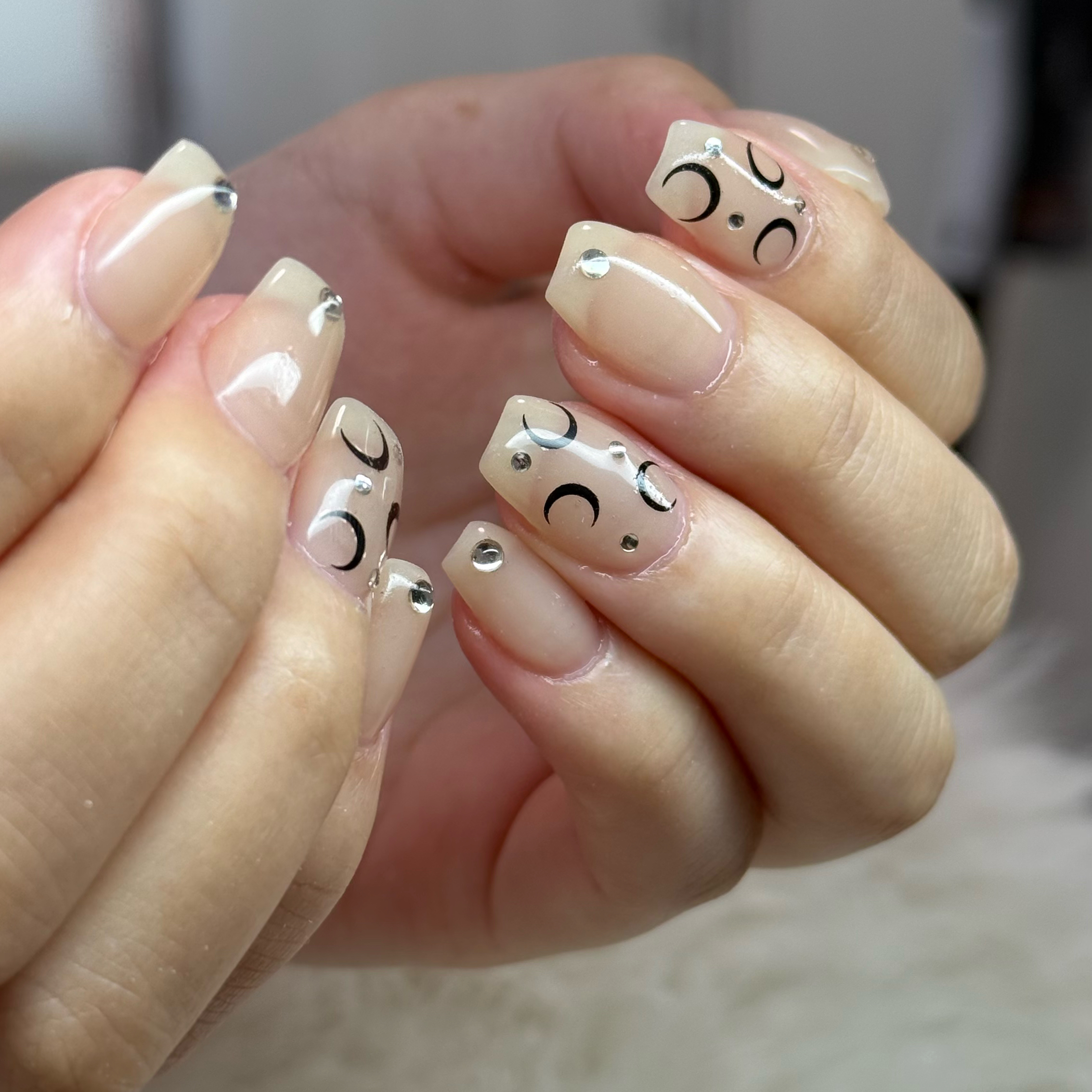 GRG_nail