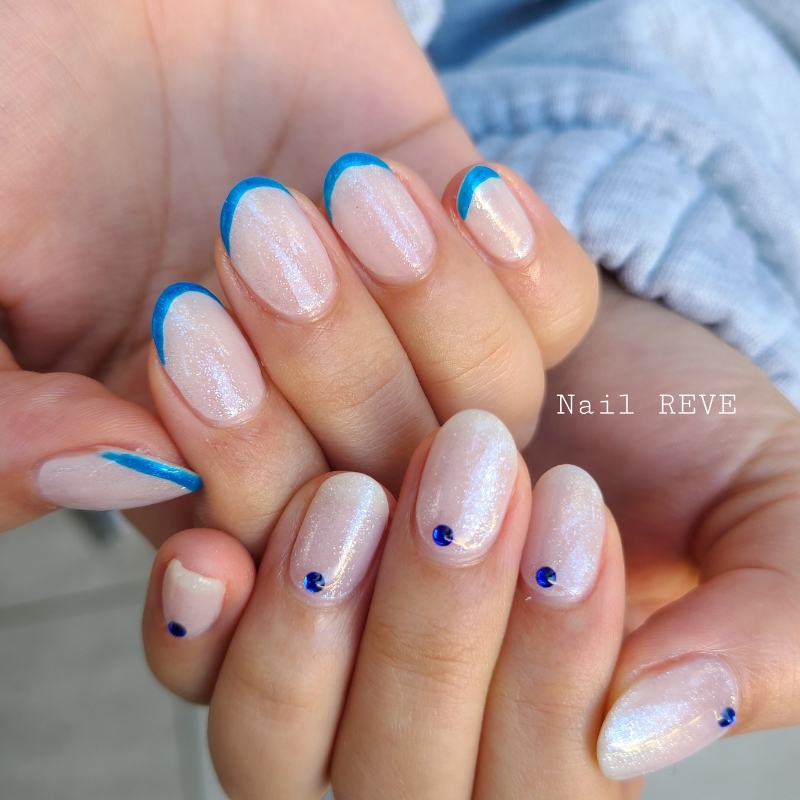 nail_reve