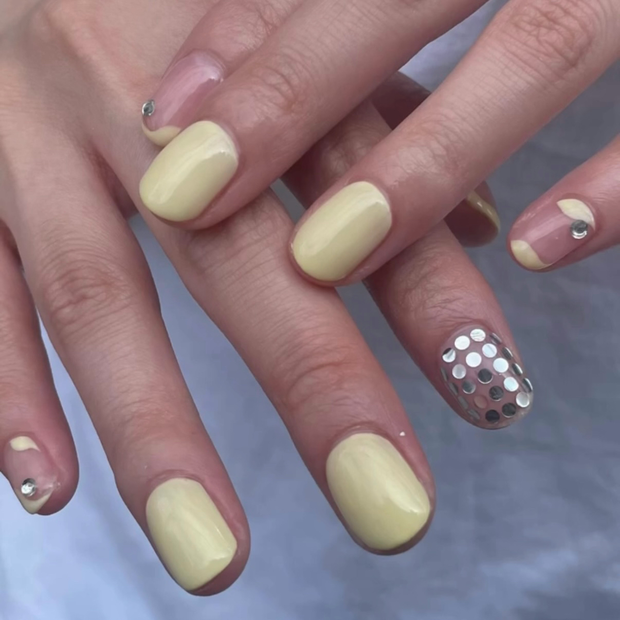 Ann.nail_arisa