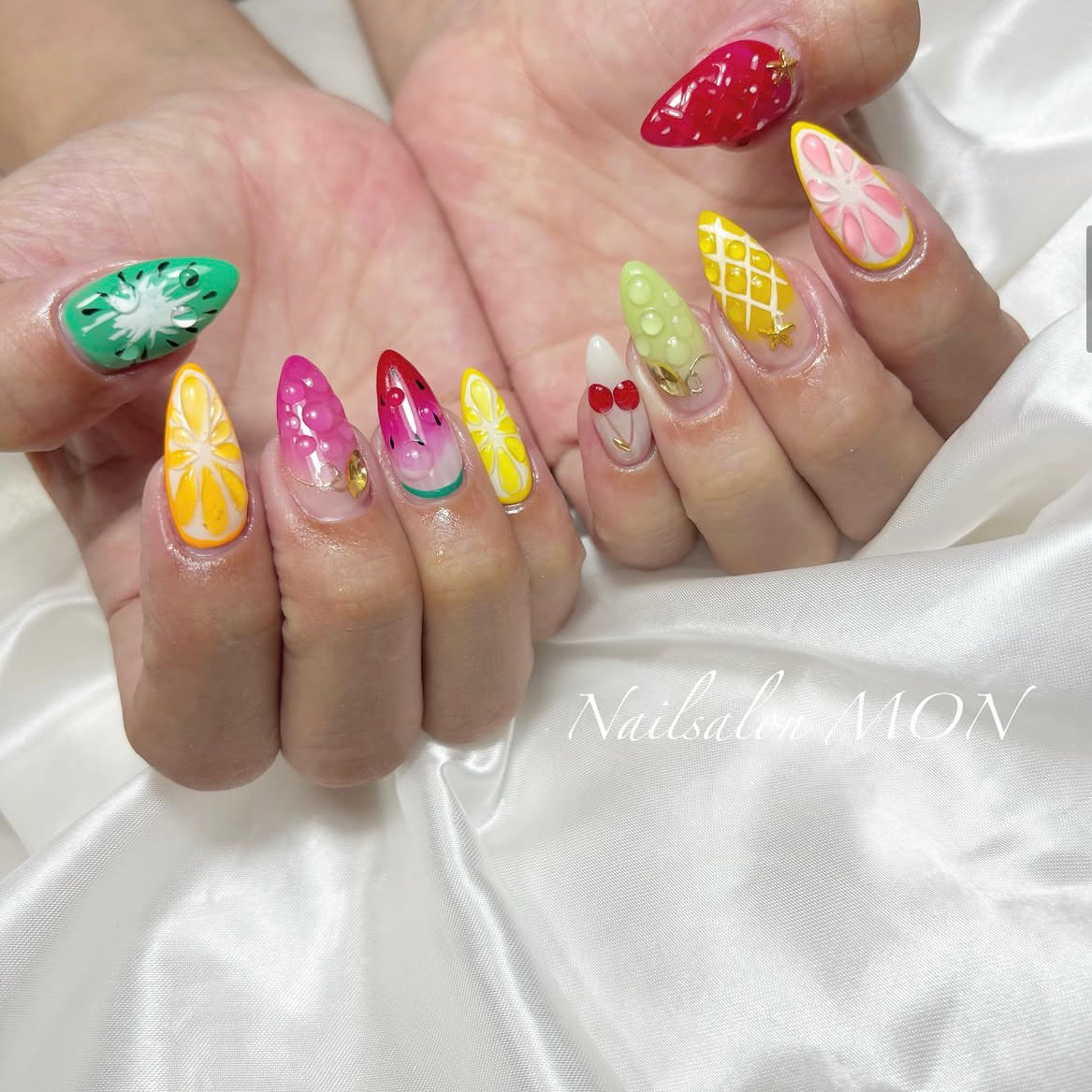 Nailsalon_MON