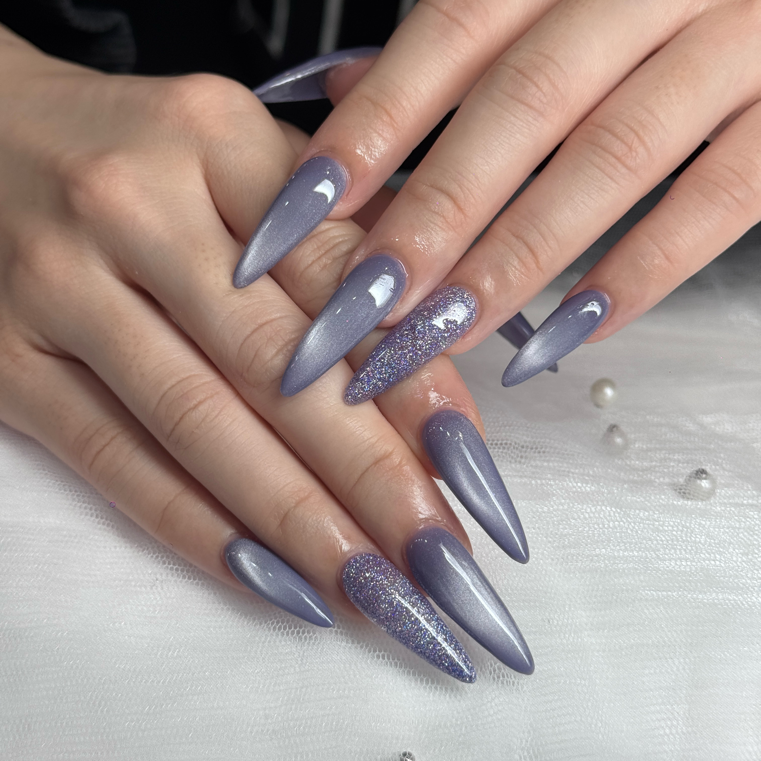 Yuri_nails