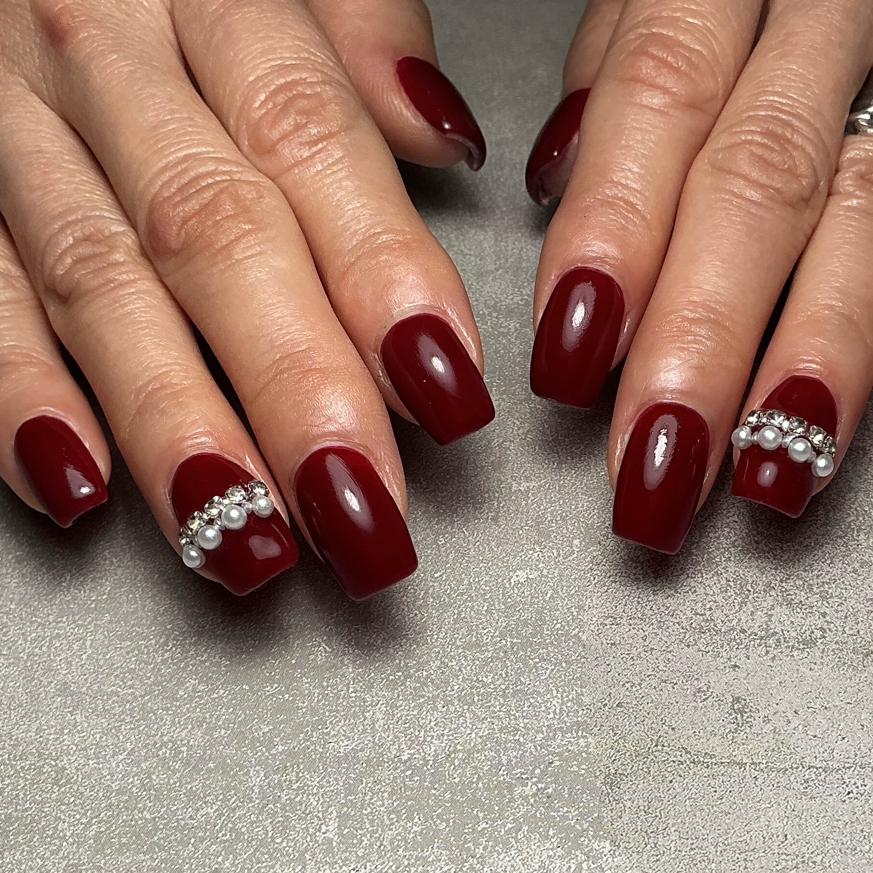 nail.mien