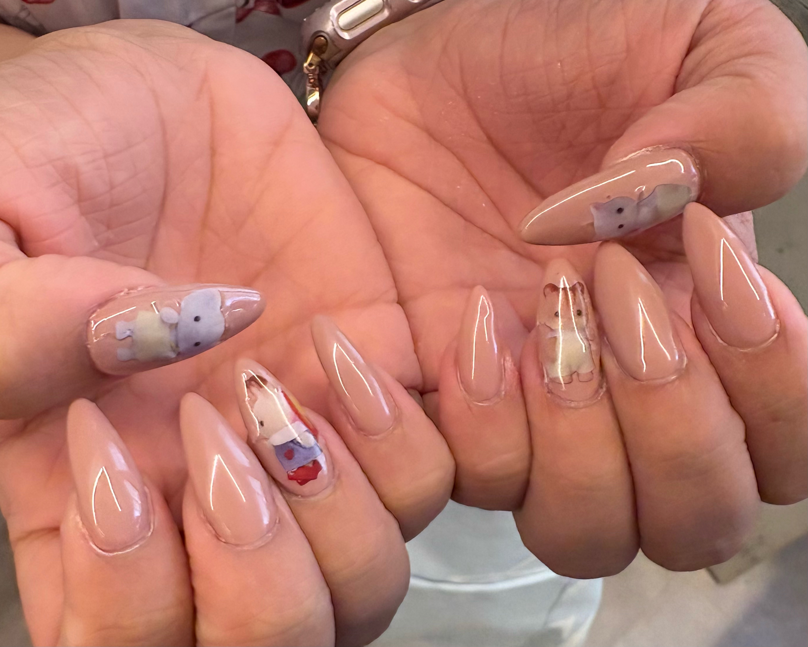 10mo_nail