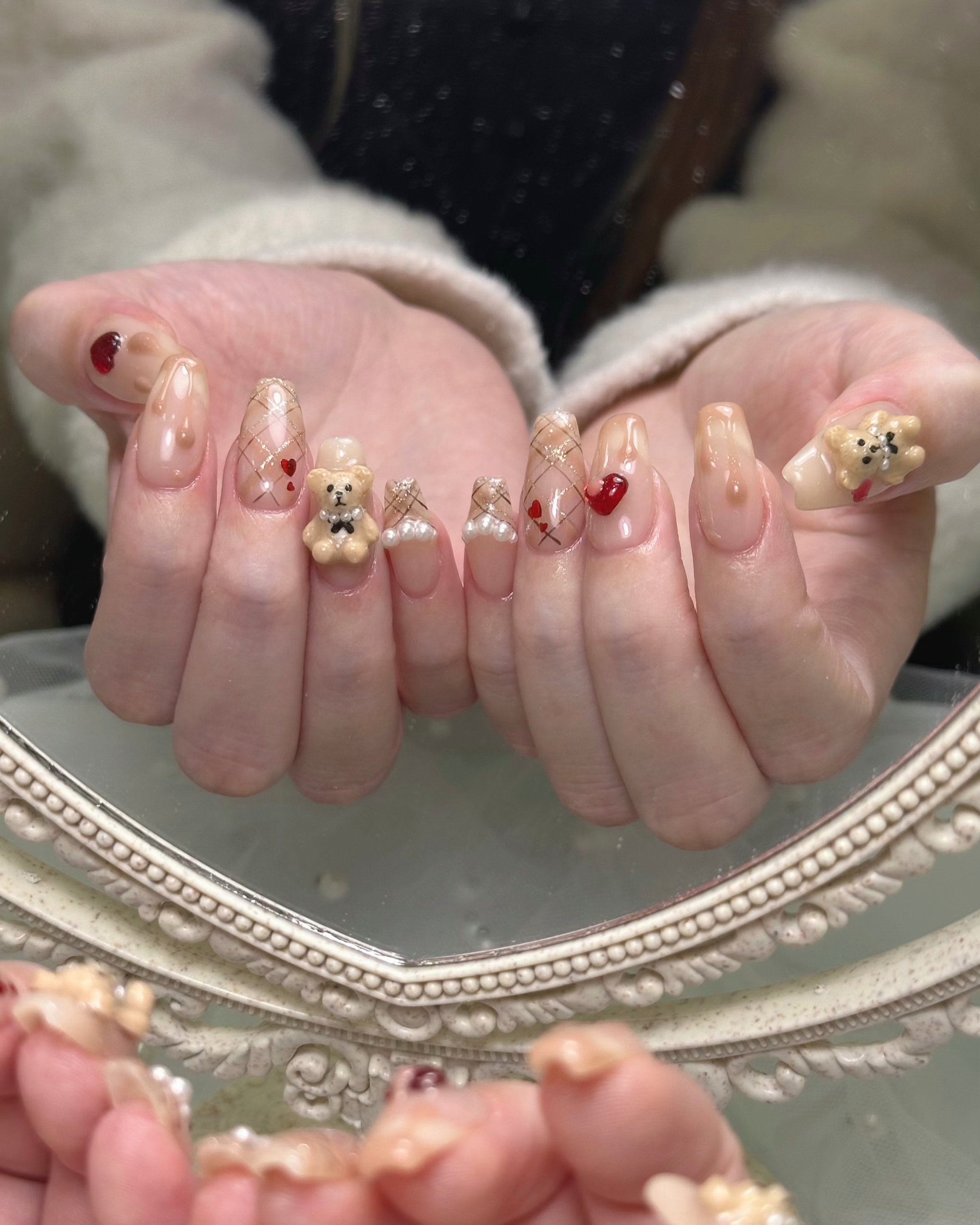 y__i.nail
