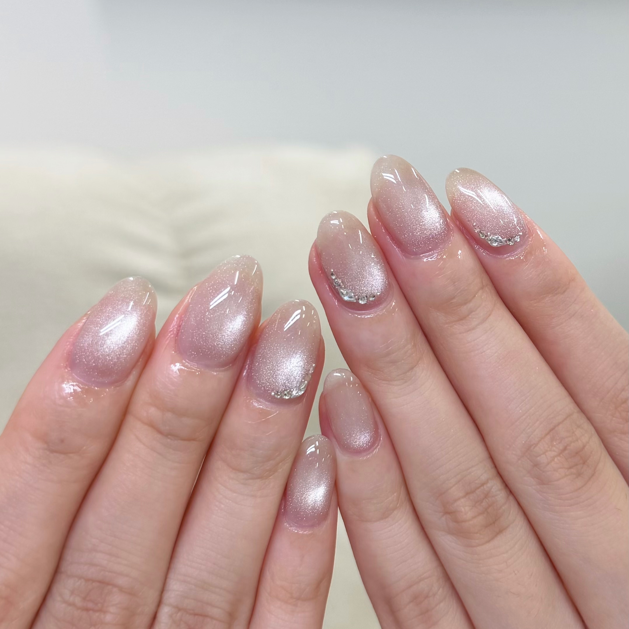 FLY_nail_salon_