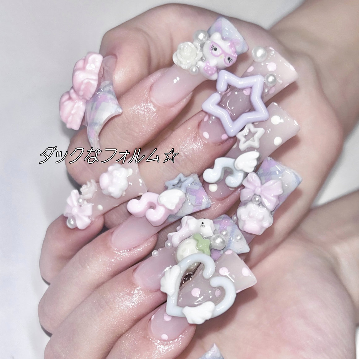 LOVEBOMBNAILS