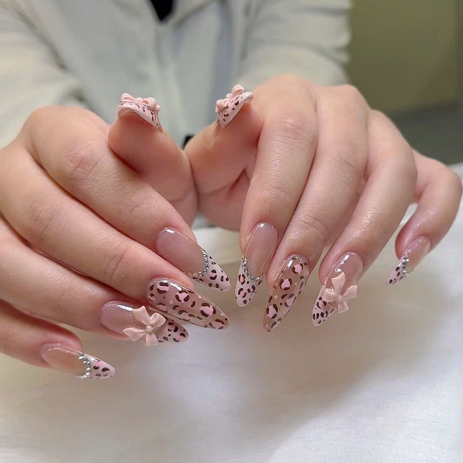 Berry_nails