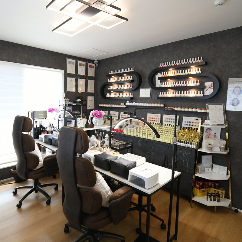 mr.nail.art68
