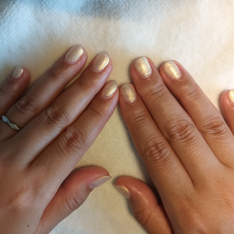Nail_y_tama