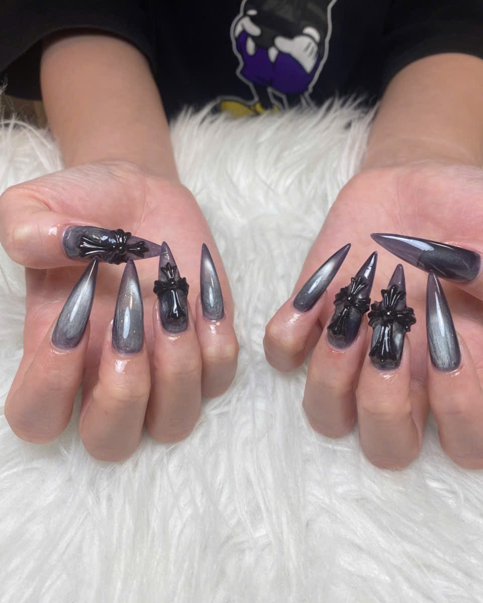 Nhi_nail2412