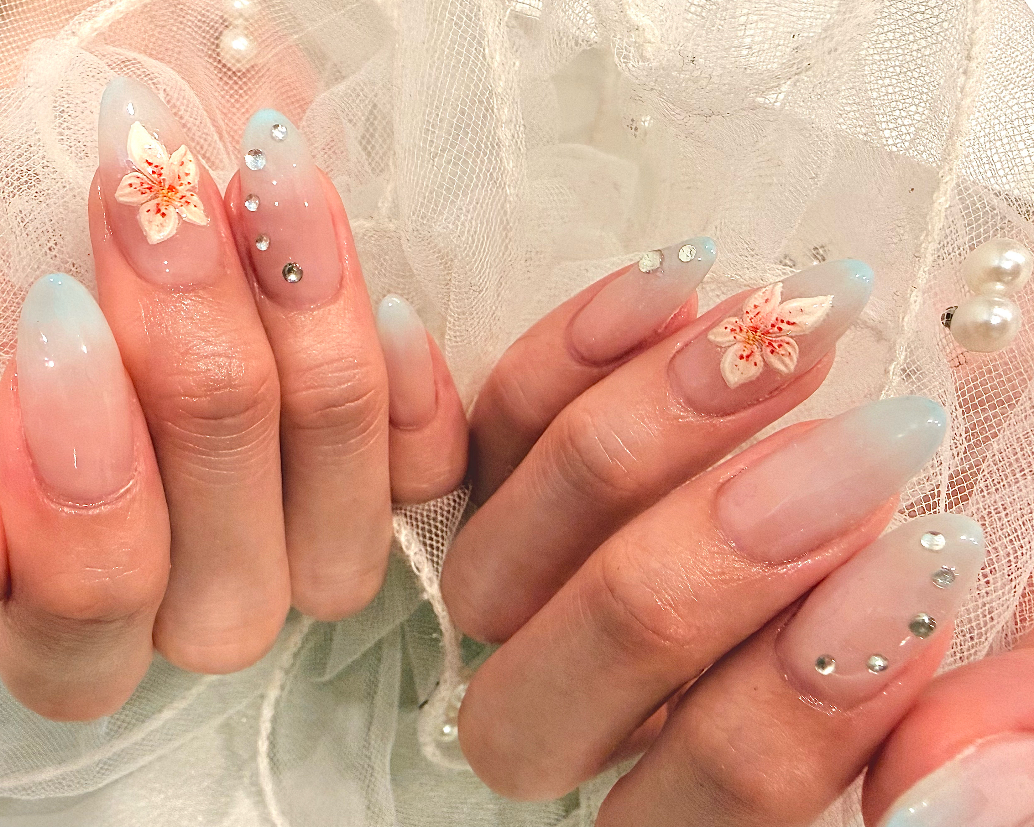 e.s_nail