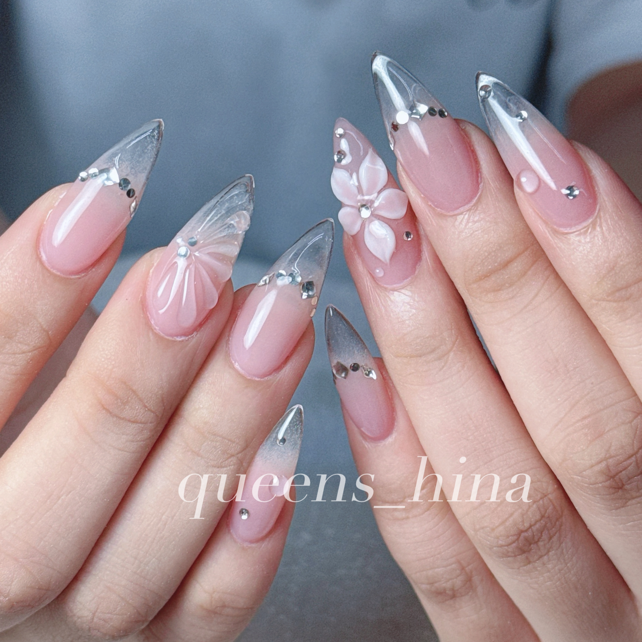 Queens_hina