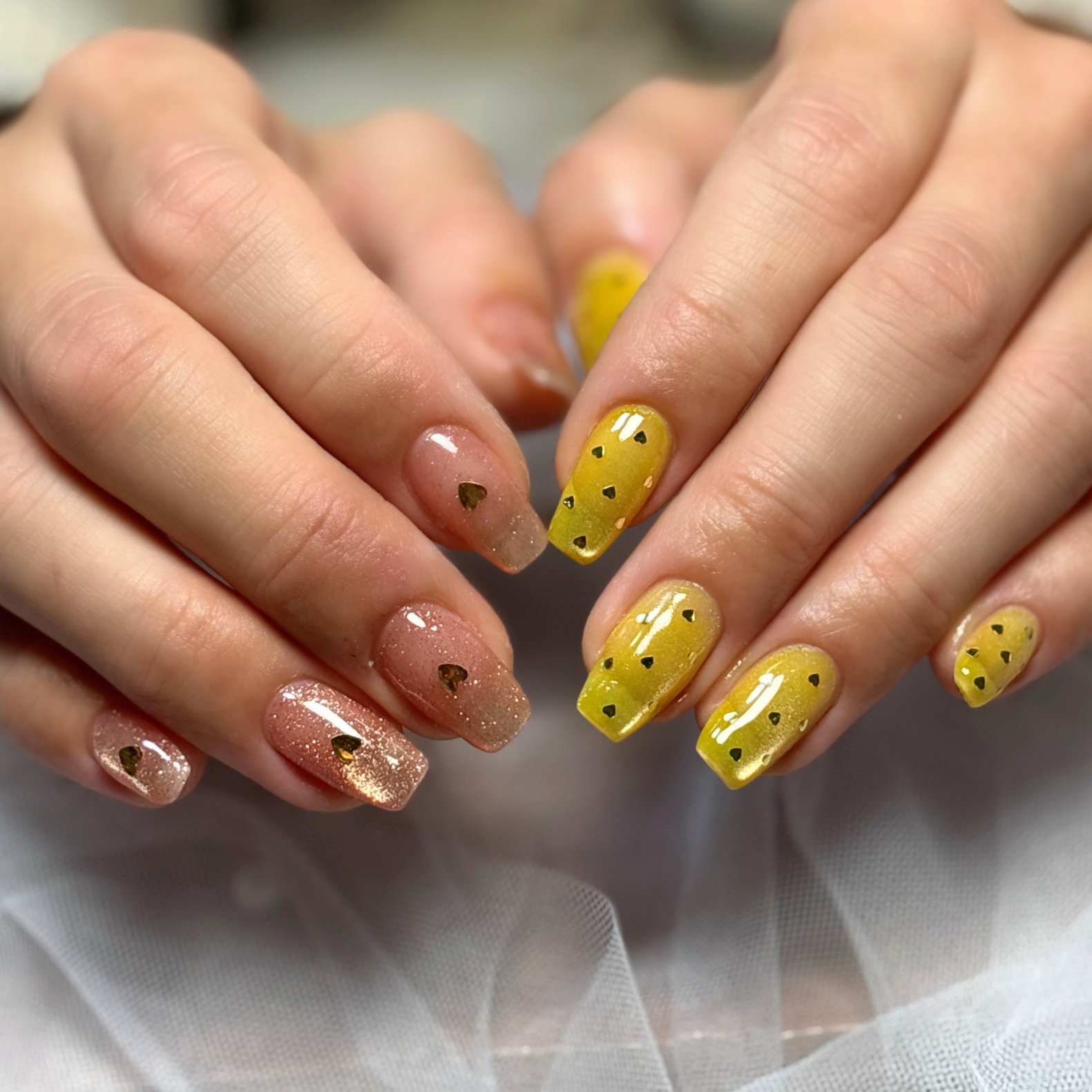 gris_nail
