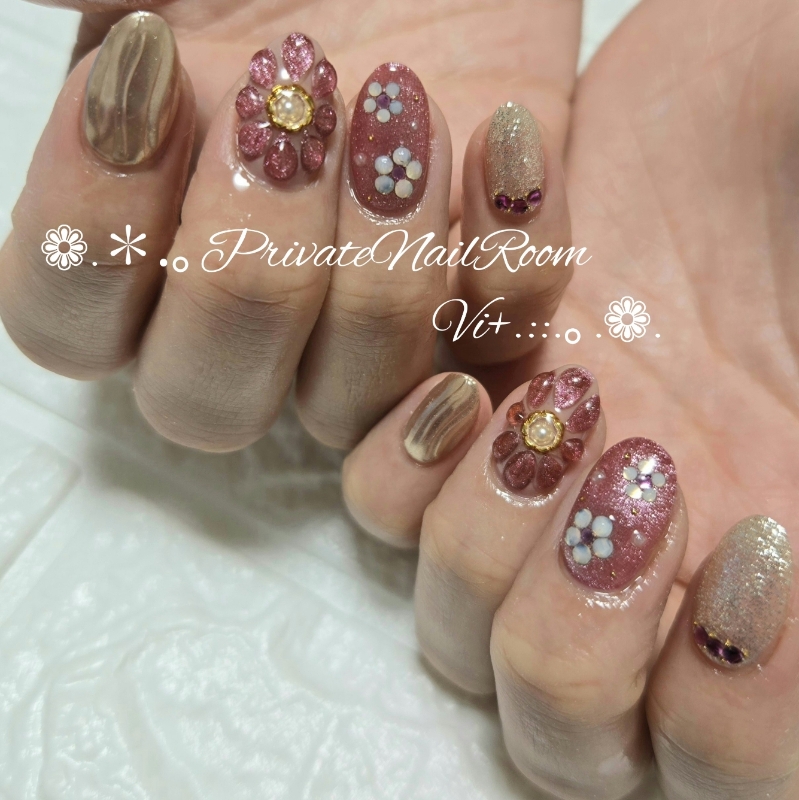 privatenailroomvi