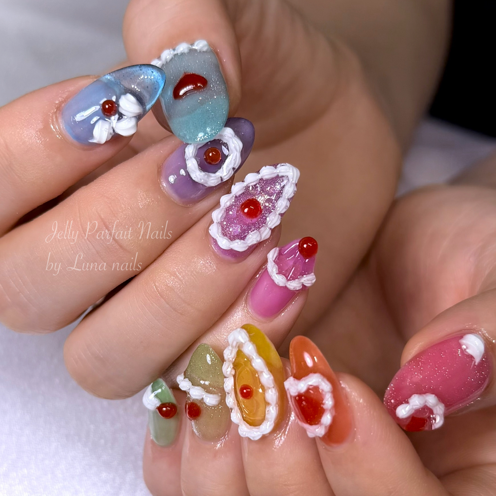 Luna_nails_yuki