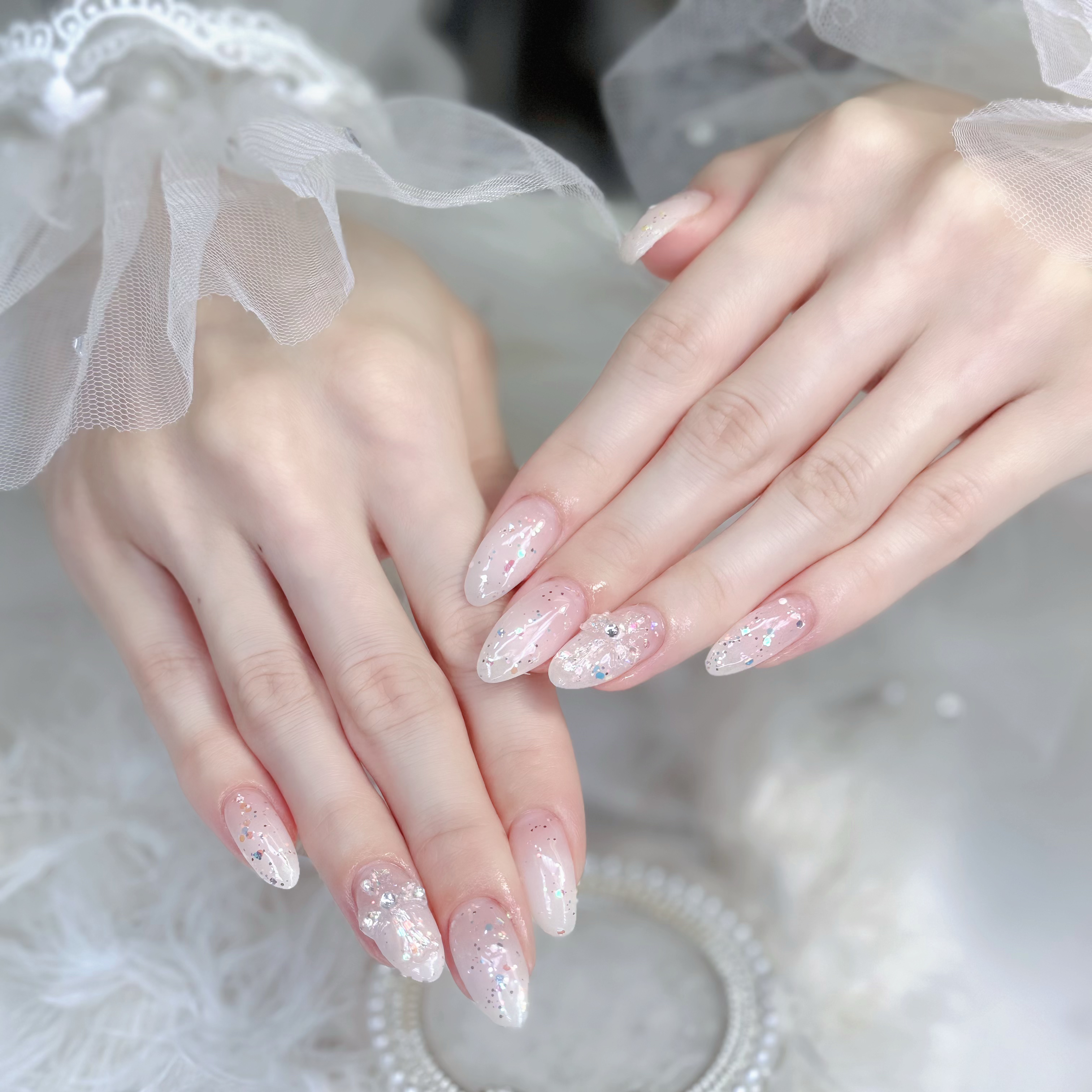 Bi_salon