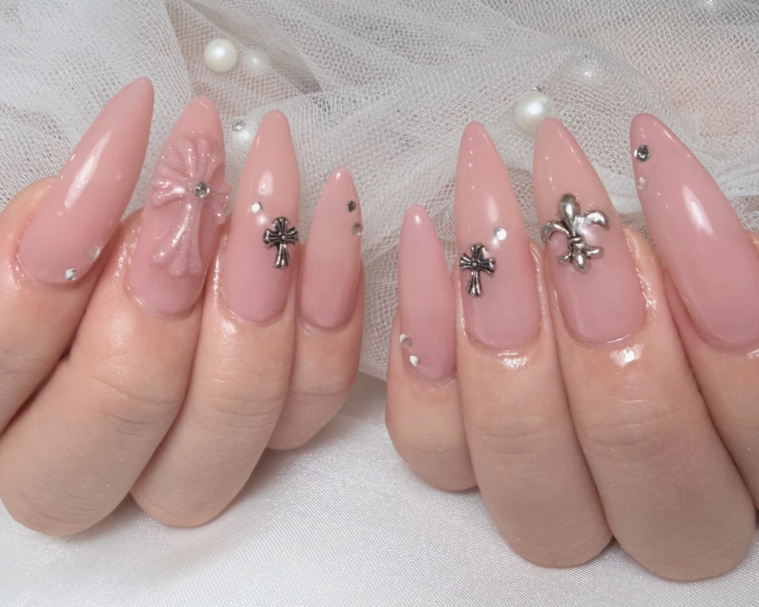 blanc.nail