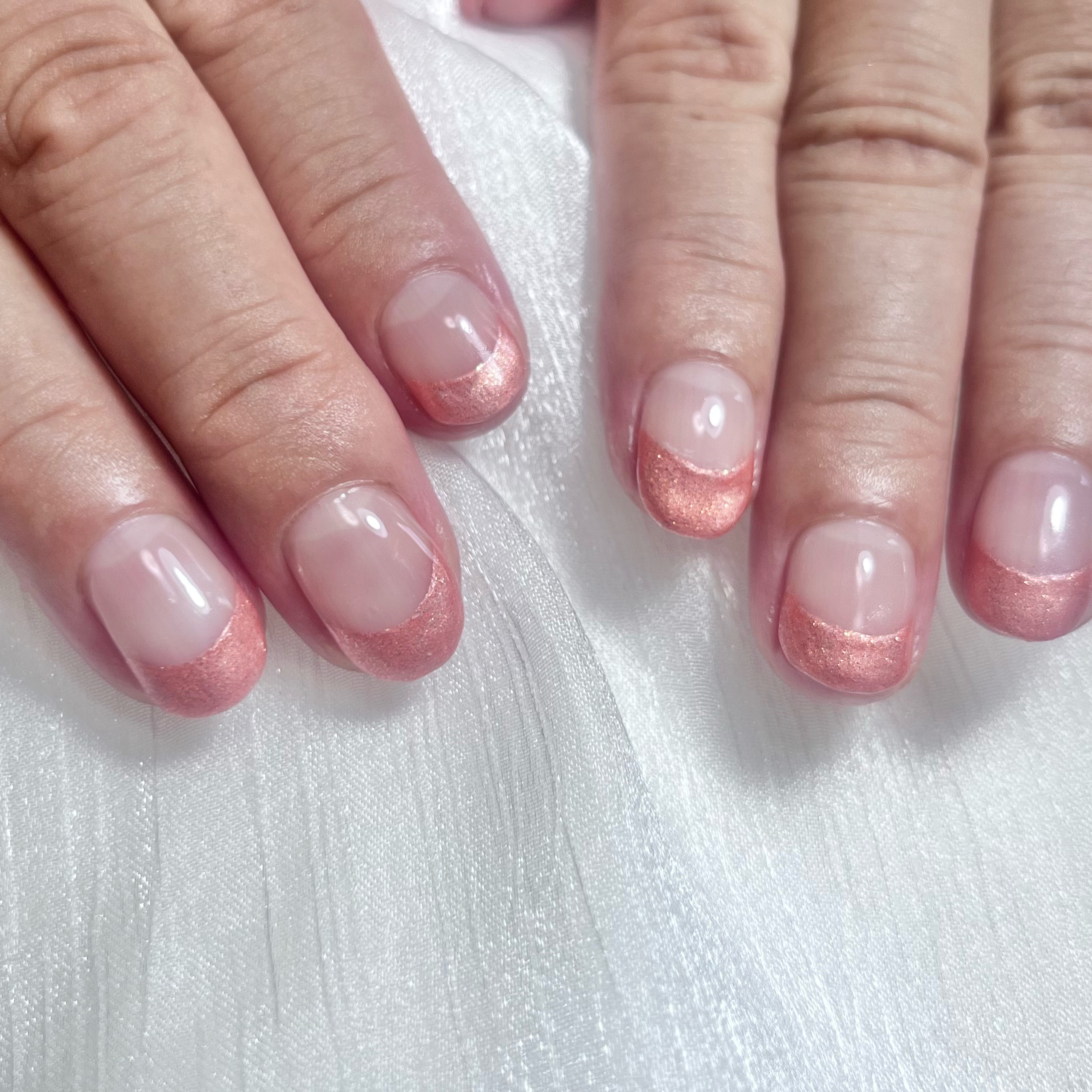 nail.plume