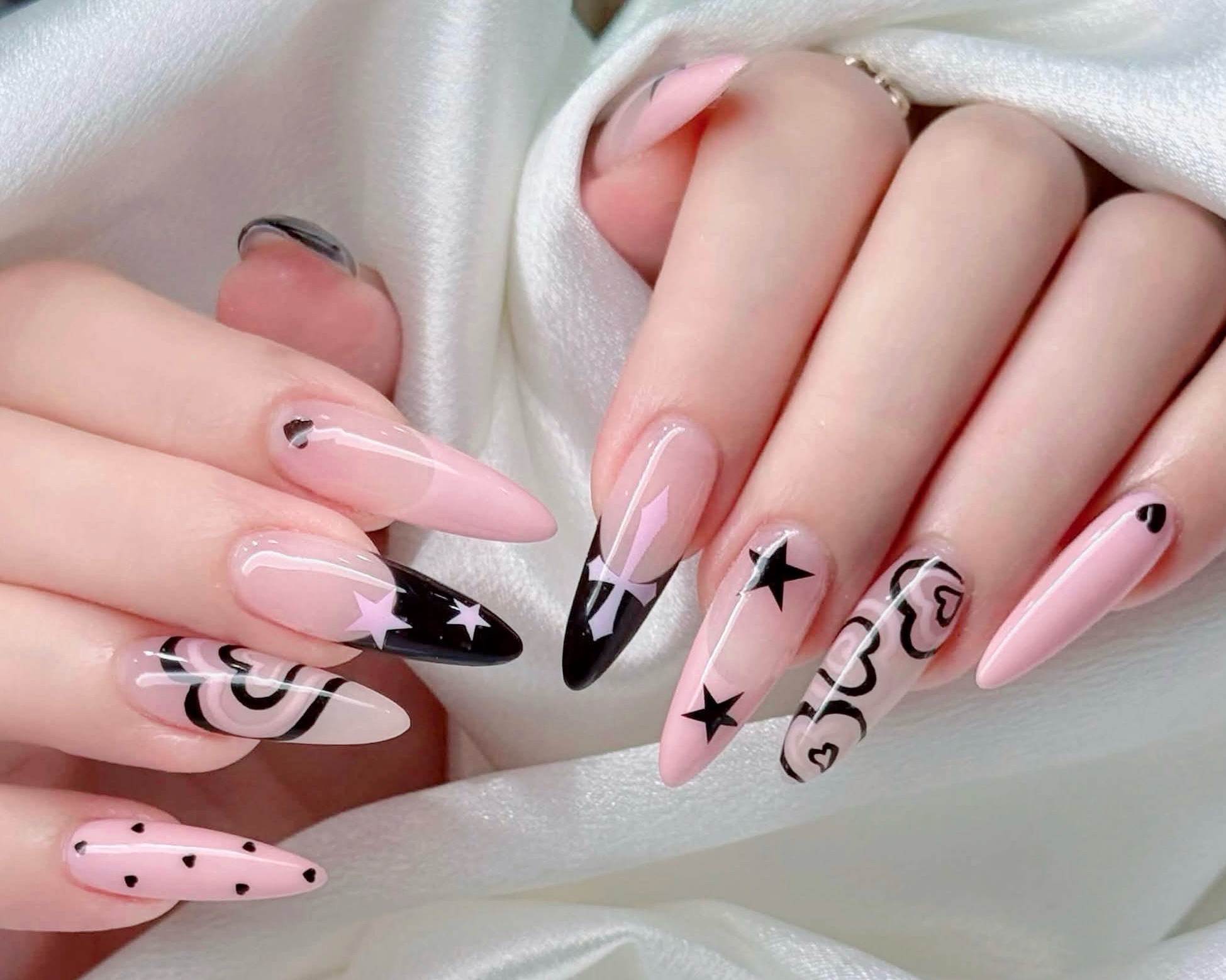 NAILS168_AN