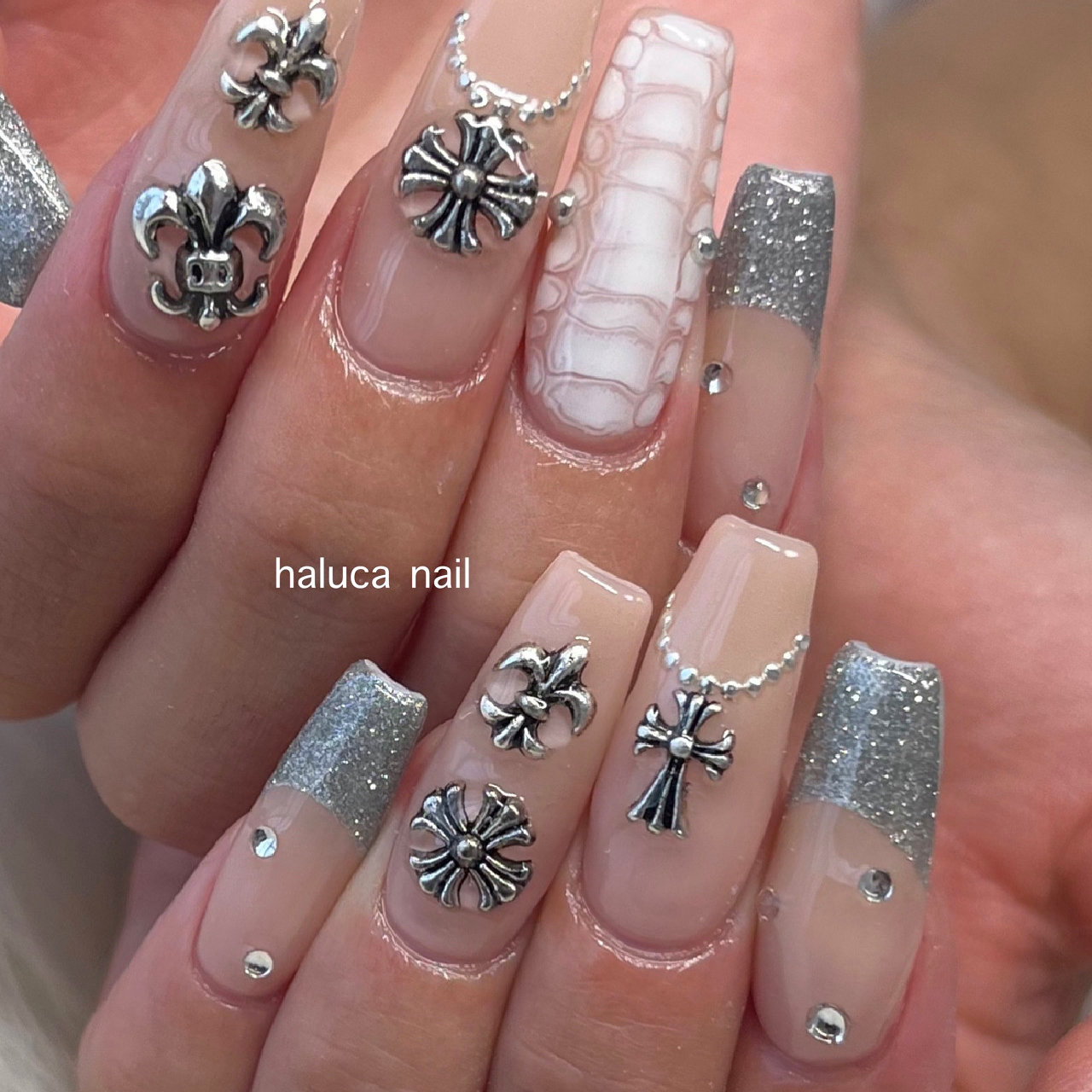 HN_haluca_nail