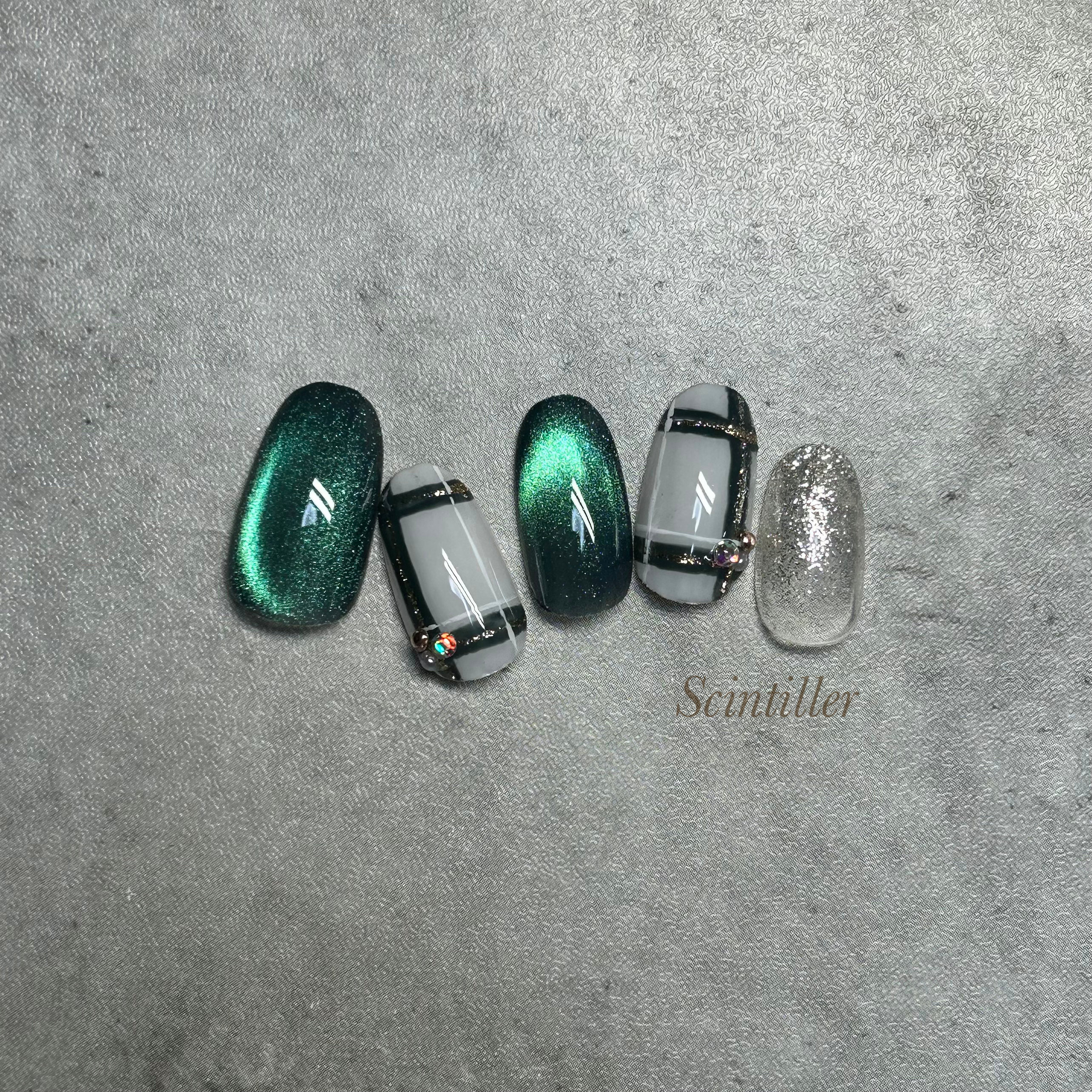 nailsalon_Scintiller