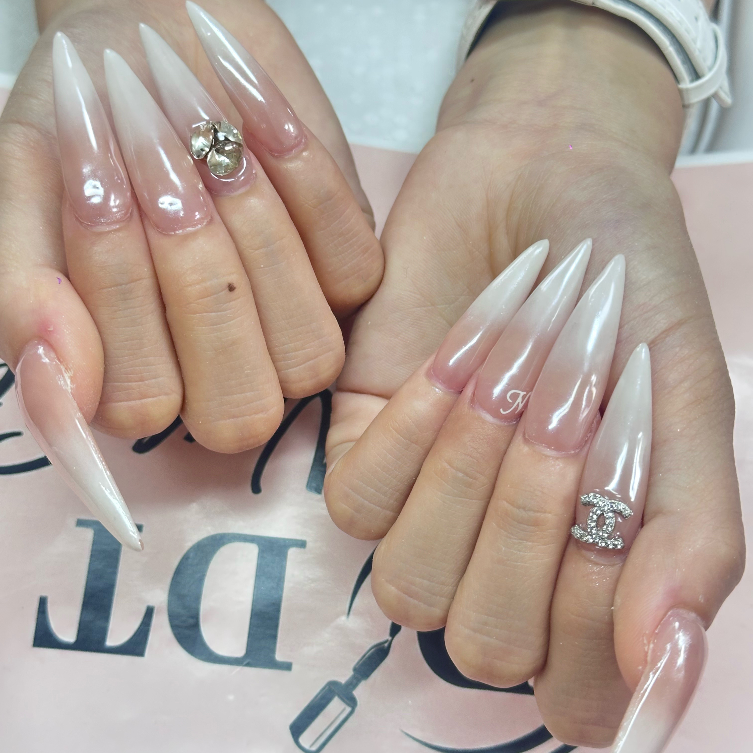 dieunail