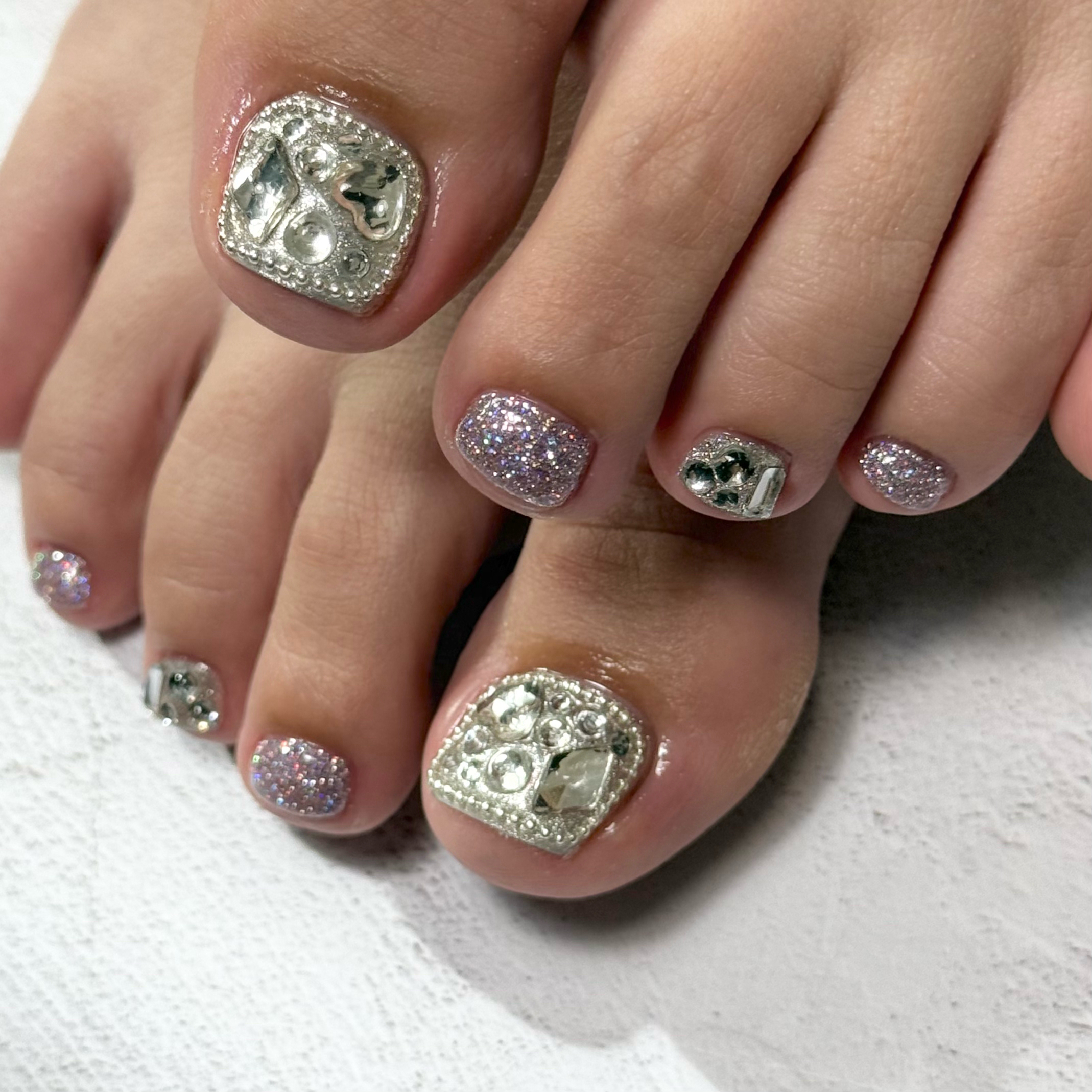 K.__nail