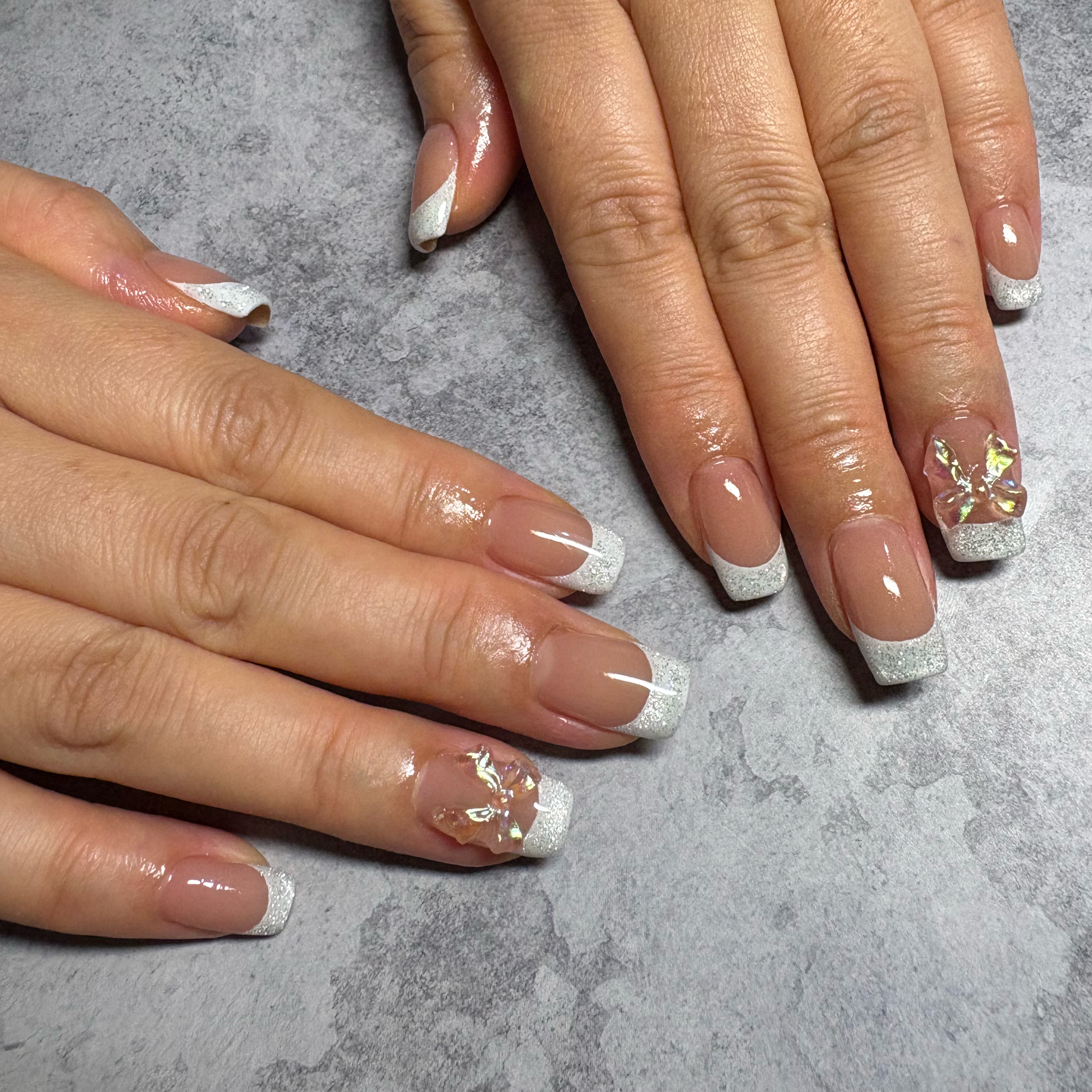 ..ada..nail