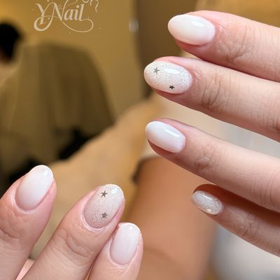 ワンカラーorグラデーション➕4本シンプルアート（持ち込み🆗）