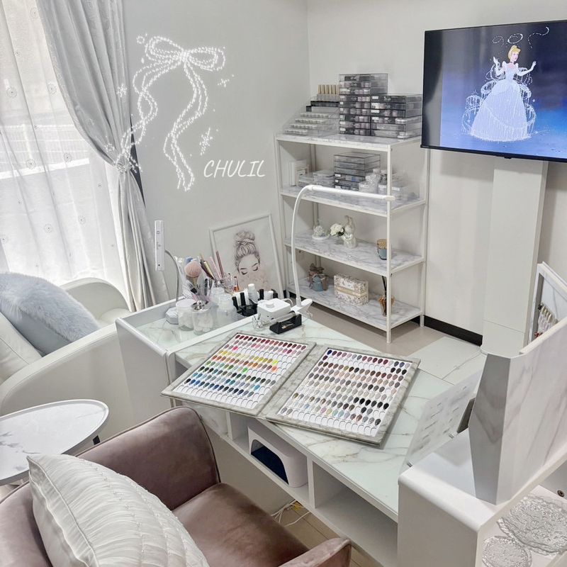 CHULIL nailsalon