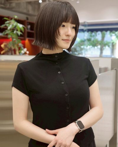 【オススメ！】カット＋ヘアリセッター＋艶髪TR ¥11,200