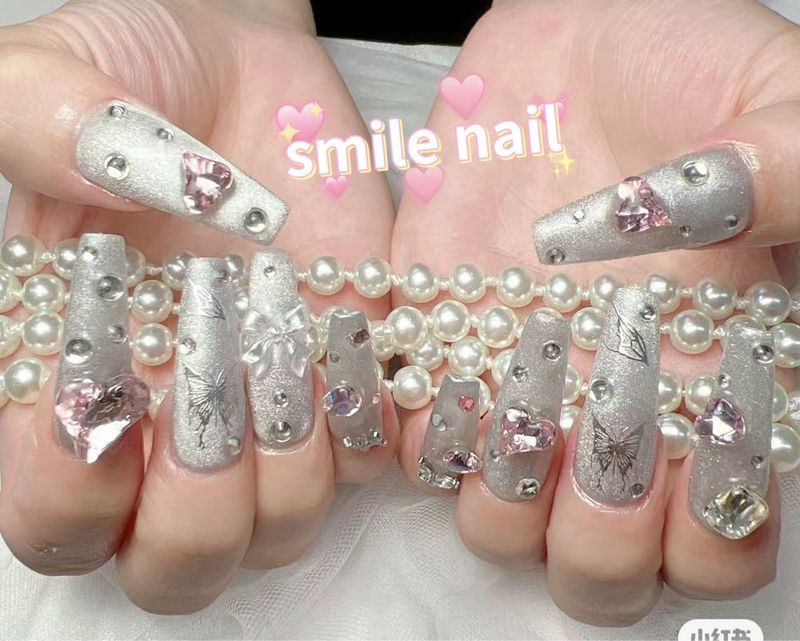 smile nail