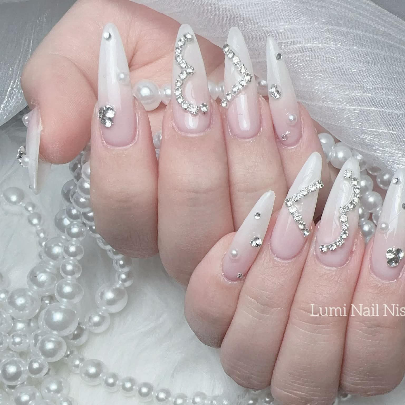 lumi.nail