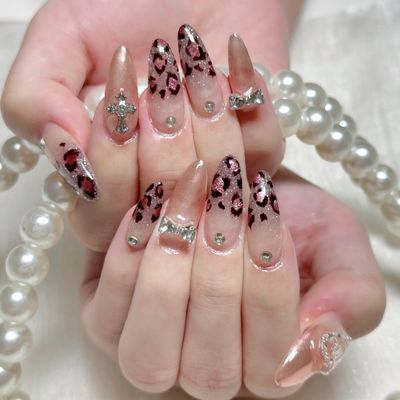 【Hand】人気No.2 【オフ込】ゴージャスデザインやり放題130分¥9800