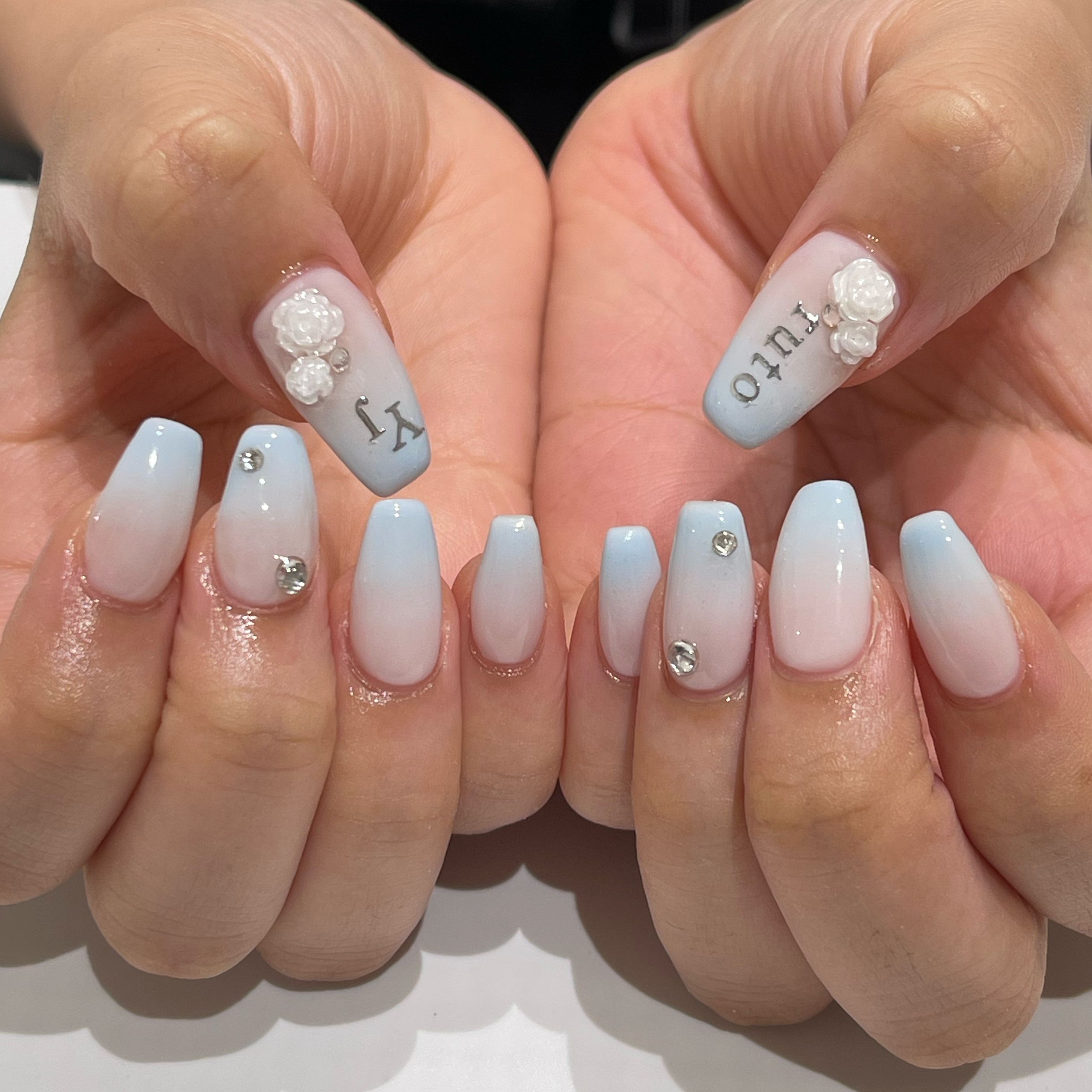 soli.nail_ayane