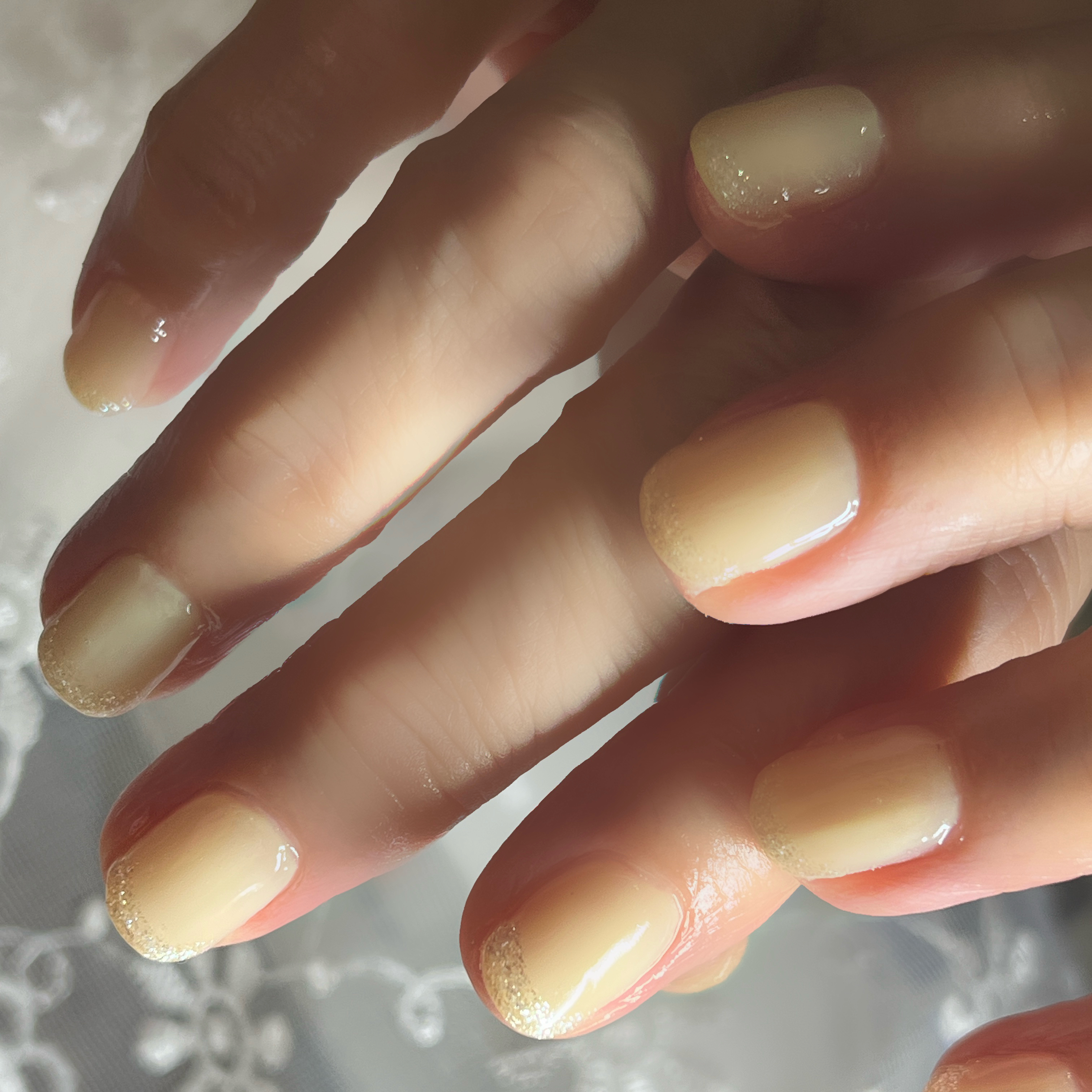 la_m.nail