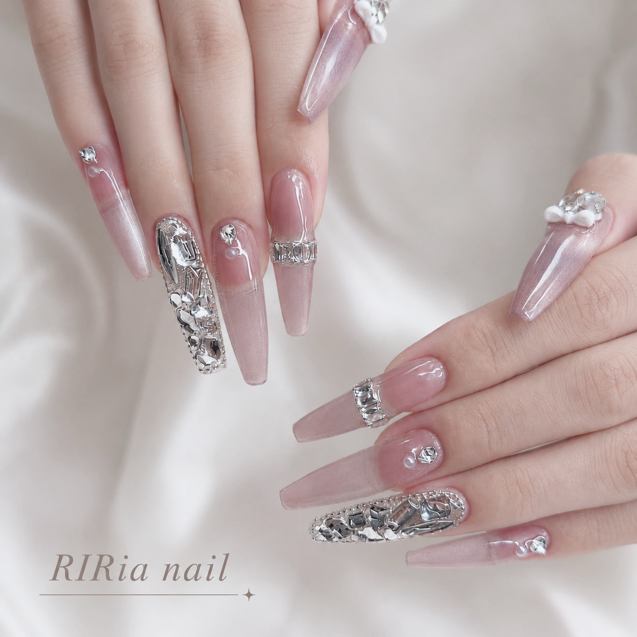 RIRia_nail