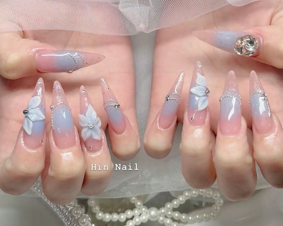 Hin.Nails_salon