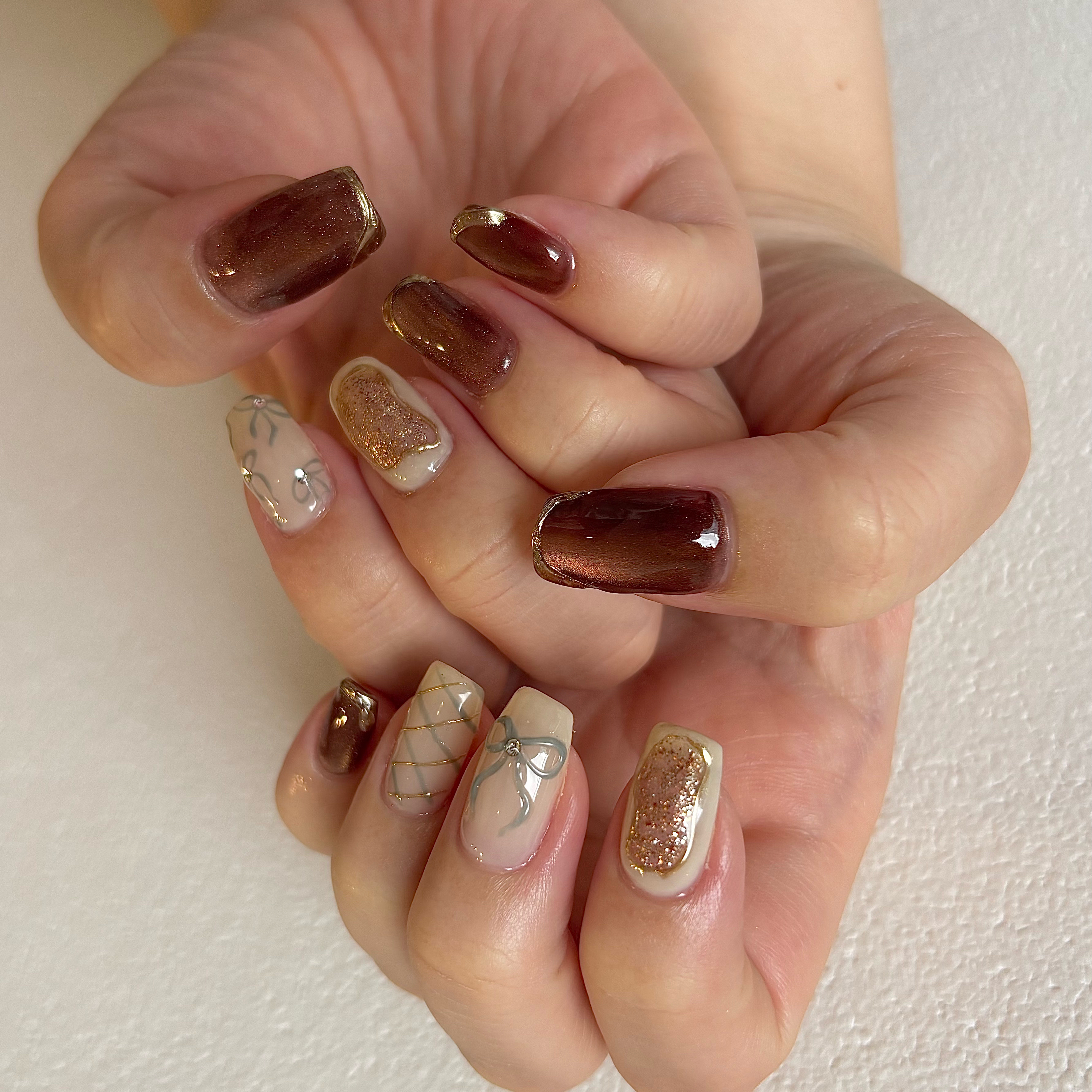 colorer_nail.ami