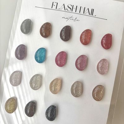 煌めくフラッシュネイル